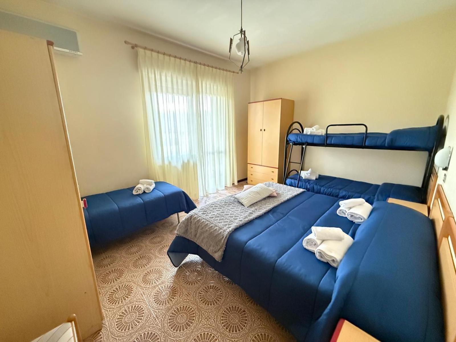 Hotel Blurelda Silvi Marina Bagian luar foto