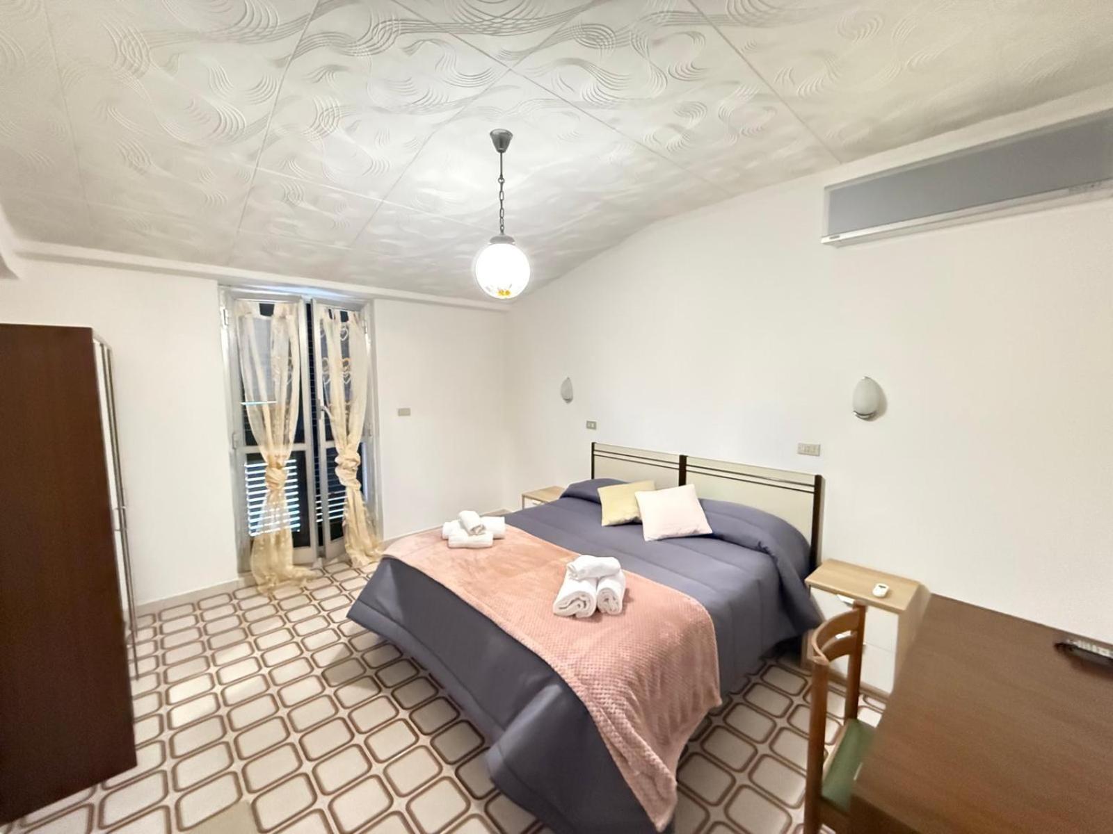 Hotel Blurelda Silvi Marina Bagian luar foto
